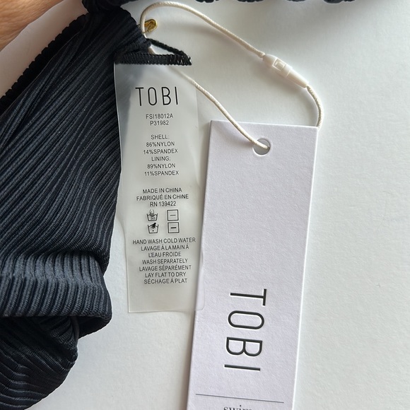 TOBI swim bikini top Black off the shoulder front knot tie size Medium NWT - Picture 9 of 12